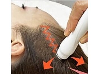 KMB 恵比寿店/パック中に頭皮洗浄します