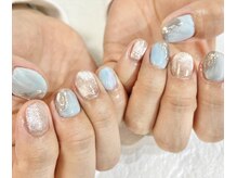 アリイネイルズ(ALII Nails)/ニュアンスブルーネイル