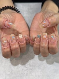 チーク×うるうるネイル
