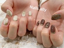 ネイルズアリー 立川店(Nails ally)/ブラウンベージュ×ダマスク柄