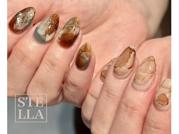 ステラ 川口店(Stella)の写真/色味,デザインを工夫してお洒落度◎ぷっくりアート,左右対称ネイル等も対応可!ミラー,マグネットも有り♪