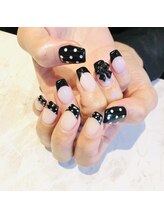 アンジェリーク ネイル(Angeleek NAIL)/BLACKリボン×ドット