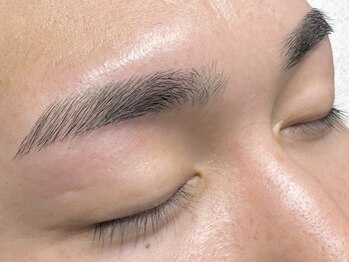 アールプラス 新宿(ar+)/眉毛ワックス　担当:Fukamachi