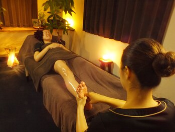 シータ(THETA)/足ツボ　40分～￥5500～