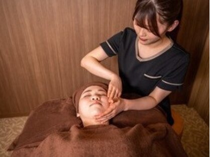 クレサロ リペルの写真