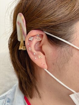 ザ ルーエ(The ruhe)/耳つぼジュエリー