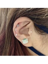 ミー(me.)/耳つぼジュエリー
