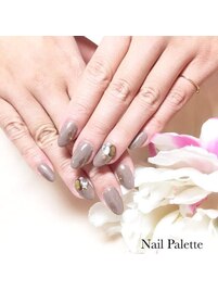 パラジェル/華やかグレーネイル