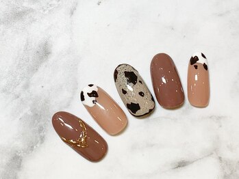 ネイルアンドアイラッシュサロン ミッタ(Mitta)/￥8000-