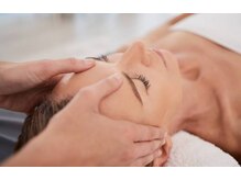 トゥジュール バイ ボウケンフライ(toujours by Bokenfly)/【ヘッドスパ】【肩こり】【首】