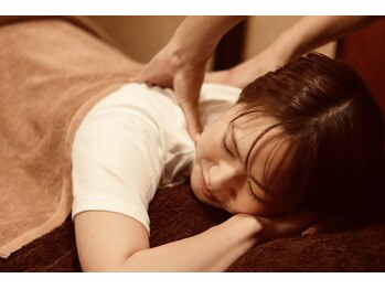 ルミナスの写真/自分では取りきれない疲れにサヨナラ！日々頑張る貴方の首肩を、至福の癒やしで解放します。