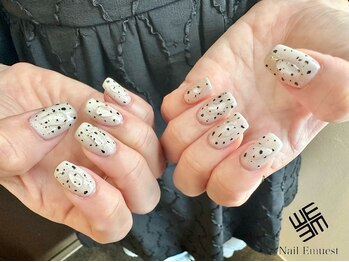 ネイル エミュスト(Nail Emuest)/つぶつぶネイル/天然石