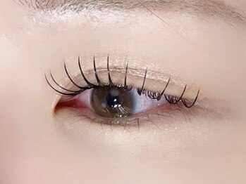 クレセント 心斎橋店(Crescent)の写真/上がりにくいまつ毛に！！&healthyでお目元のお悩み解消♪自まつ毛の状態を見極めてご提案します◎