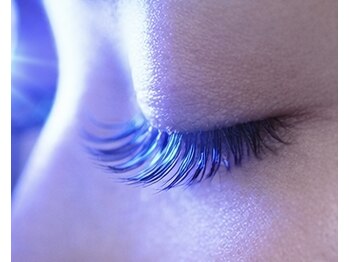 ロイル コア ビューティー(Loeyle core beauty)/LED/圧倒的持続×上品仕上げ