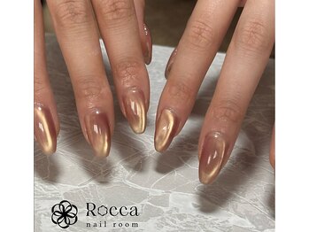 nail room rocca【ネイルルームロッカ】の写真/【オフィスにも◎】インクやミラーを使った奥行きのあるデザインで、日常にさりげない華やかさをプラス