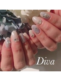 スノーホワイトネイル