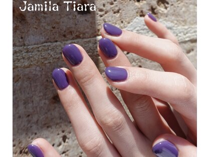 ジャミーラ ティアラ(Jamila Tiara)の写真