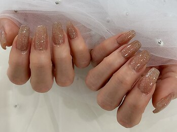 Lala-Nove【12月18日 NEW OPEN（予定）】の写真/大人気enoiカラーあり◎オフィスでも日常でも大人女性の魅力を引き出すネイルで上品な指先を叶えます◇