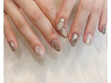 スリーラッシュ エルフネイル(threelash elf.nail)/ニュアンス　お花ネイル