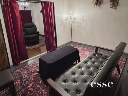 エッセ(esse)の写真