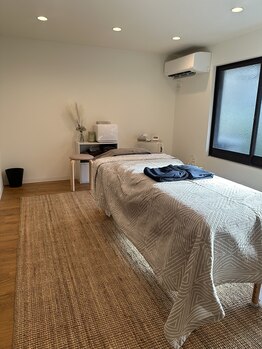 スロウブレス(Slow breath)/お着替えして施術へ