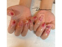 ダリア(Daria)/ジェルデザイン