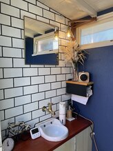 ムスビ(musubi)/トイレの洗面台