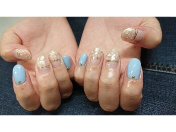 モノトーン(MONOTONE)/