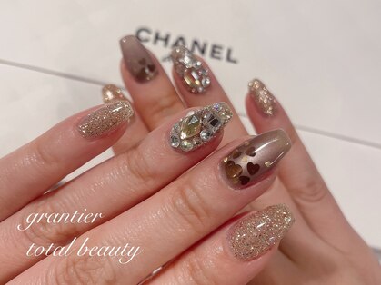グランティア トータルビューティー(grantier total beauty)の写真