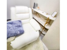 フカフカソファの個室空間♪パリジェンヌ/束感/韓国パーマ