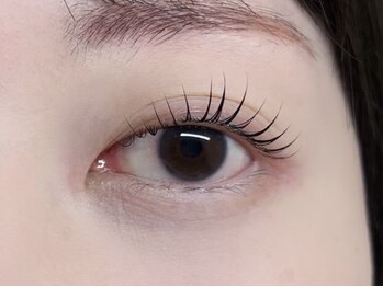 リシェリアイラッシュ(Richer)の写真/ダメージを抑えたケラチントリートメント付きのまつ毛パーマでうる艶まつ毛に♪新規¥5,500!目元の印象UP