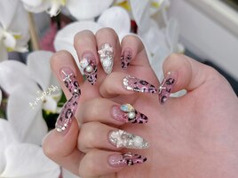 ／ヒョウ柄／キラキラ