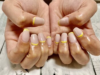 モグネイル(Mogunail)/大人イエローネイル