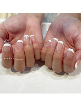 フレンチ　シンプル &nbsp;&nbsp;ホワイト