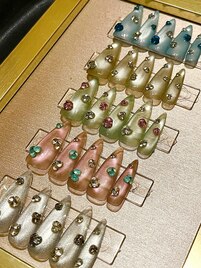 海外トレンドのjewelry nail