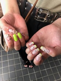 個性派ネイル