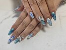大き目パーツ×ブルーネイル