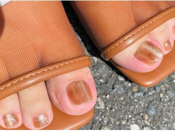 ラメ入りブラウンフット