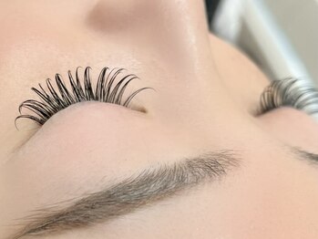 コダサンマルハチ(koda 308)の写真/カウンセリングを重視した丁寧な接客とプロの技術。
エクステでもナチュラルだけど華やかなお目元に
