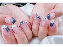 フローラネイルサロン/