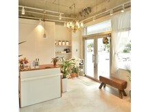 ヘアサロン併設。お悩み解決サロンで、もっと自分が好きになる♪