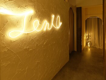 テン 新松戸駅前店(Ten10)/暖色で統一された店内♪