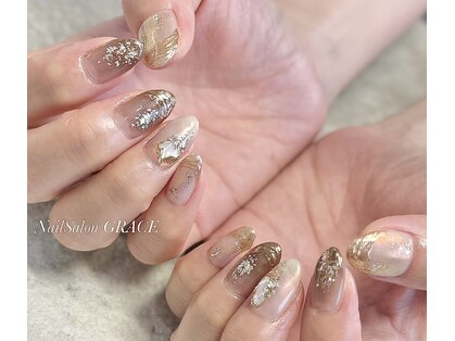 グレイス(GRACE)の写真