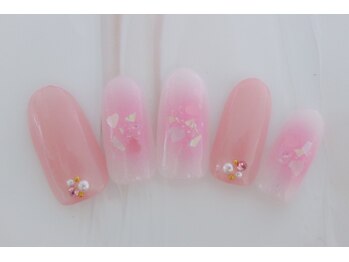 ラミエンヌ/バレンタイン チークネイル