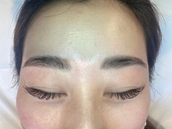 シャルムミー(Charmeme)/ハリウッドブロウリフト