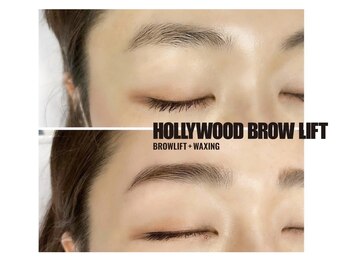 ウカ ひばりが丘(UKA)/HOLLYWOOD BROW LIFT