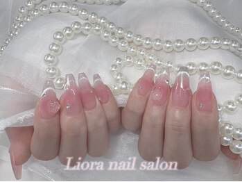 リオラネイル(Liora Nail)/長さ出しチックデザイン