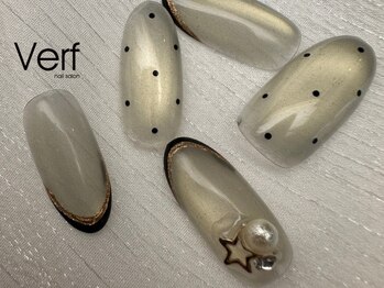 ネイルサロン べルフ(nail salon Verf)/ドット×マグネット♪