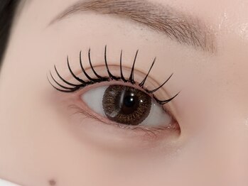 エイミー 伏見店(aimy)の写真/【伏見/丸の内】短いまつ毛/下がりまつ毛の方必見☆高技術×丁寧なカウンセリングで"垢抜け目元"叶えます♪