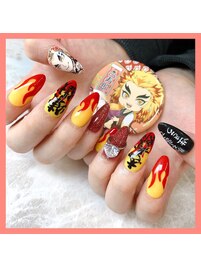 痛ネイル